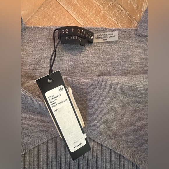 Alice + Olivia classics crop top sleeveless sweater gray size medium - Picture 5 of 5